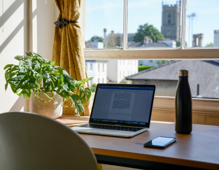 Home Office: 5 sposobów na efektywną pracę z domu